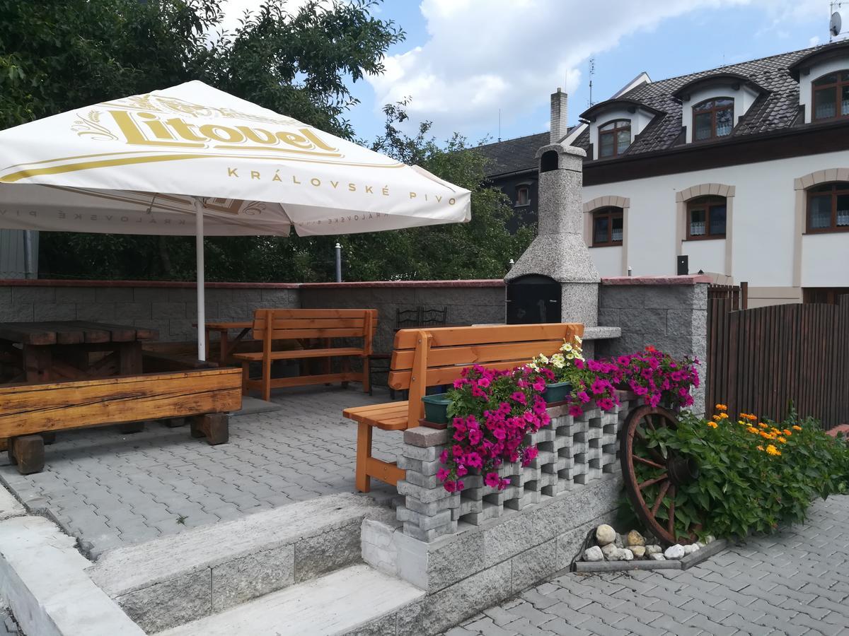 Apartmany A Ubytovani Mlynice ליטובל מראה חיצוני תמונה