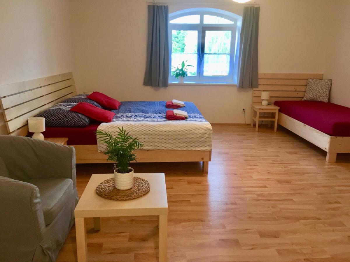 Apartmany A Ubytovani Mlynice ליטובל מראה חיצוני תמונה